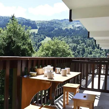 3 Pieces, Piscine, Skis Aux Pieds, Centre De - Fr-1-180-136 Apartmán *